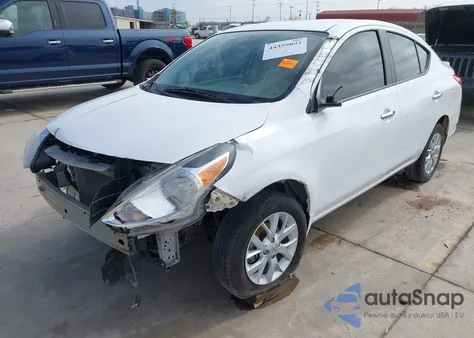 2016 Nissan Versa 1.6 Sv z USA, uszkodzony, nr VIN 3N1CN7AP0GL821022